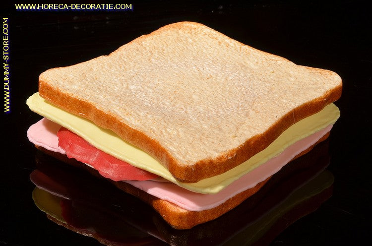 Toast, ham, cheese, tomato and lettuce - 11x11x3.5 cm dummy