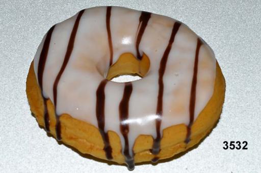 Donut brown - fake (9x3 cm)