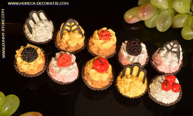 Petit Four dummy, 10 pieces