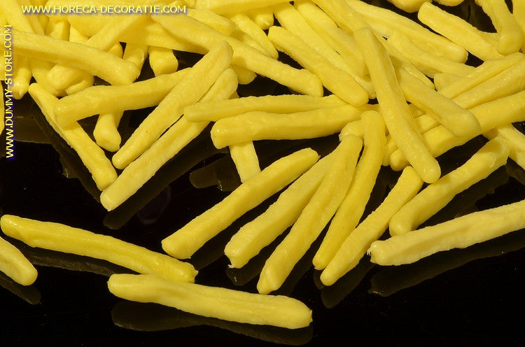 French fries, 100 pieces (fake)