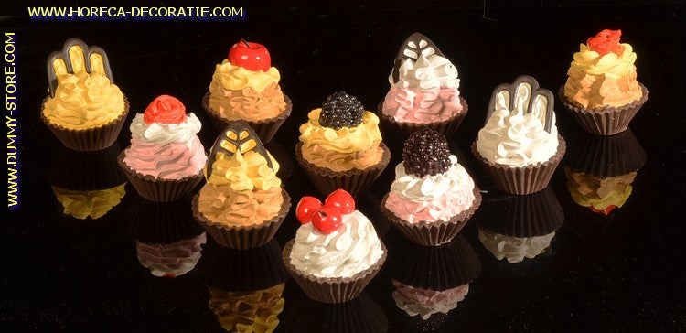 Petit Four dummy, 10 pieces