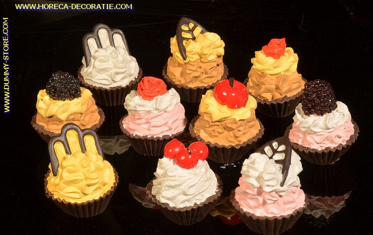 Petit Four dummy, 10 pieces