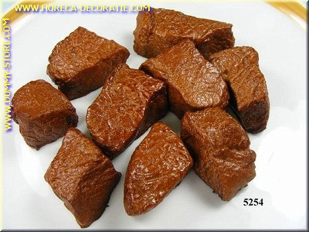 Pieces of meat roasted (9) - imitation