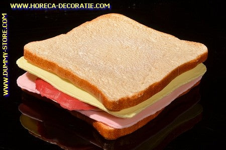 Toast, ham, cheese, tomato and lettuce - 11x11x3.5 cm dummy