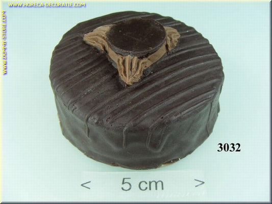 Chocolate cake round - dummy