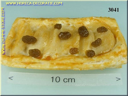 Apple pie with raisins - dummy
