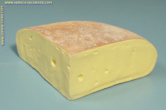 Cheese, quarter piece - 370 x 100 mm - Cheese dummy